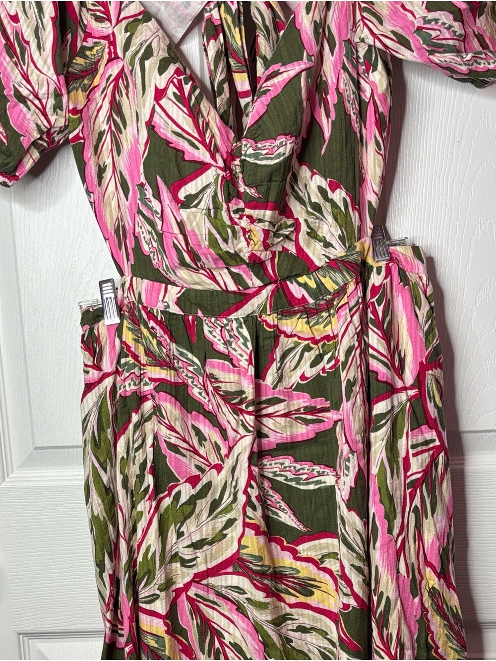LOFT Pink & Olive Floral maxi dress - Picture 6 of 6